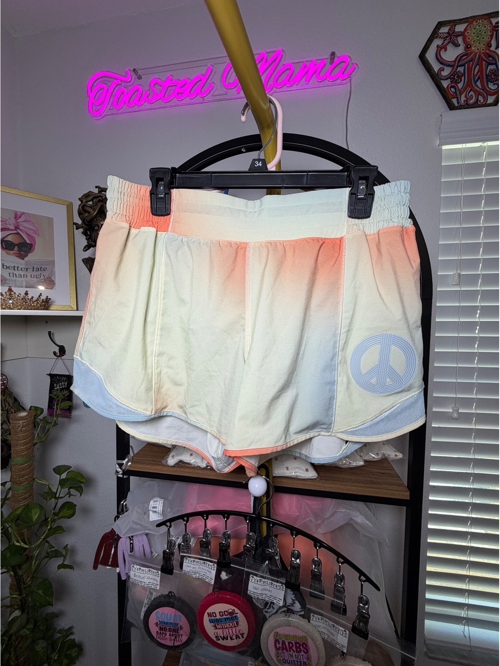 RARE Lululemon x Madhappy Hotty Hot HR Shorts 4" Ombre Multi Size 12 Peace Sign